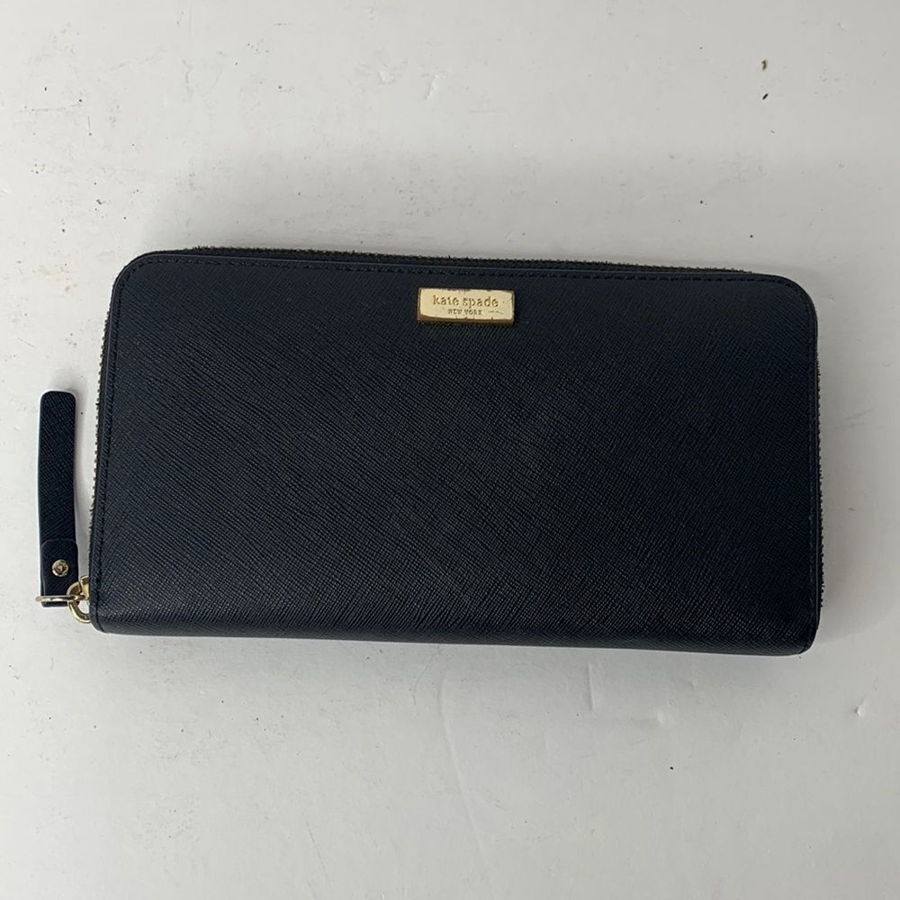 Kate Spade Newberry Lane black crossgrain leather continental zip-around wallet